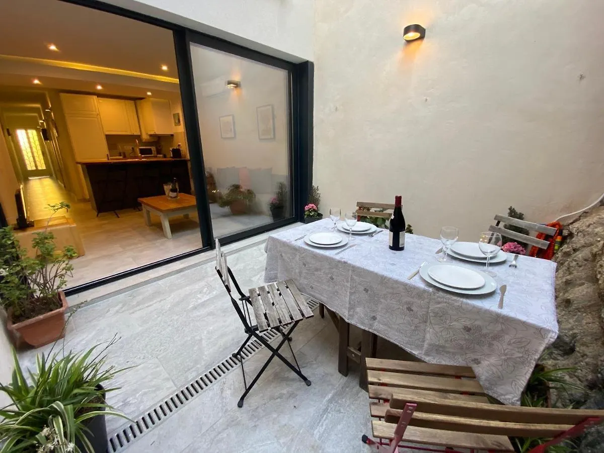 Renovated Apartment 5 Minutes Walk To The Beach Caldes D'Estrach