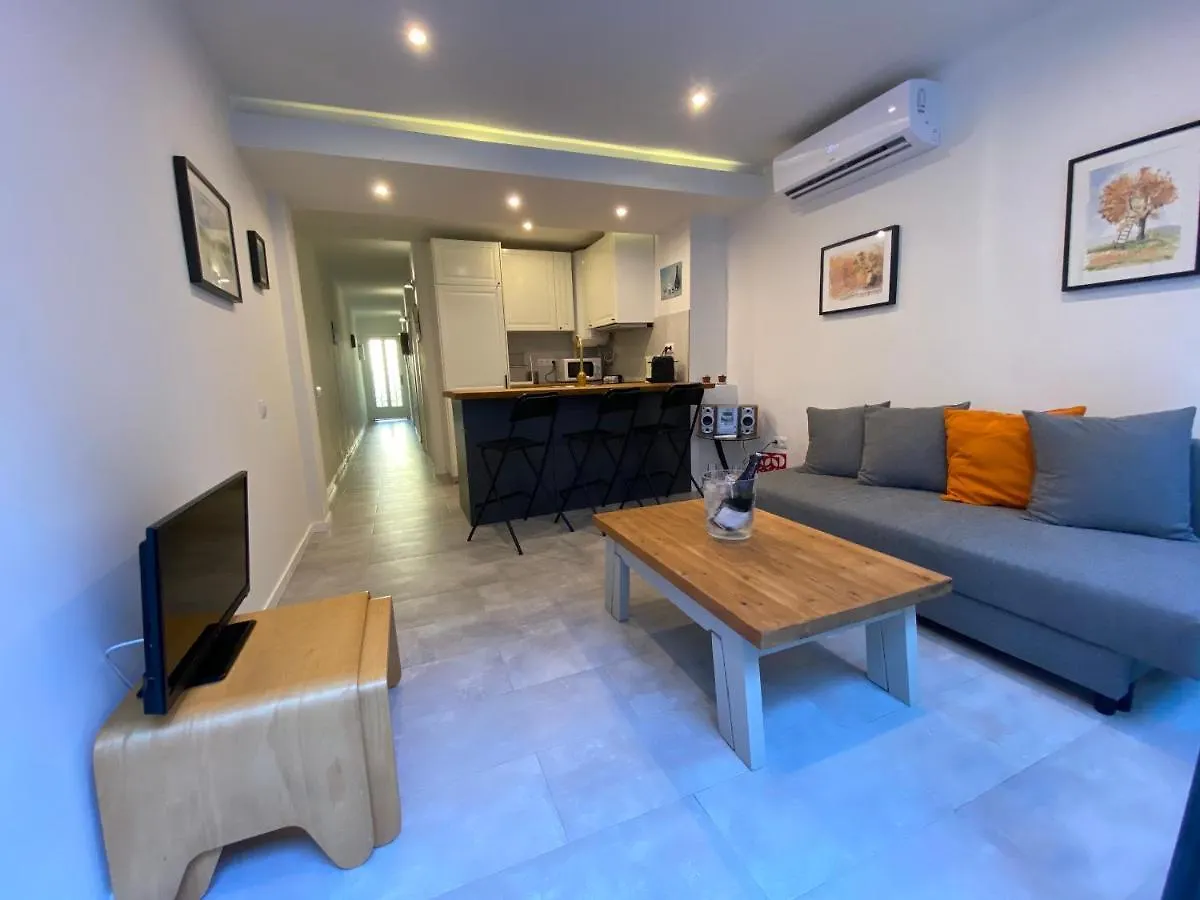 Renovated Apartment 5 Minutes Walk To The Beach Caldes D'Estrach Hiszpania