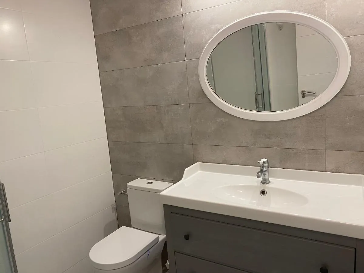 Renovated Apartment 5 Minutes Walk To The Beach Caldes D'Estrach Hiszpania