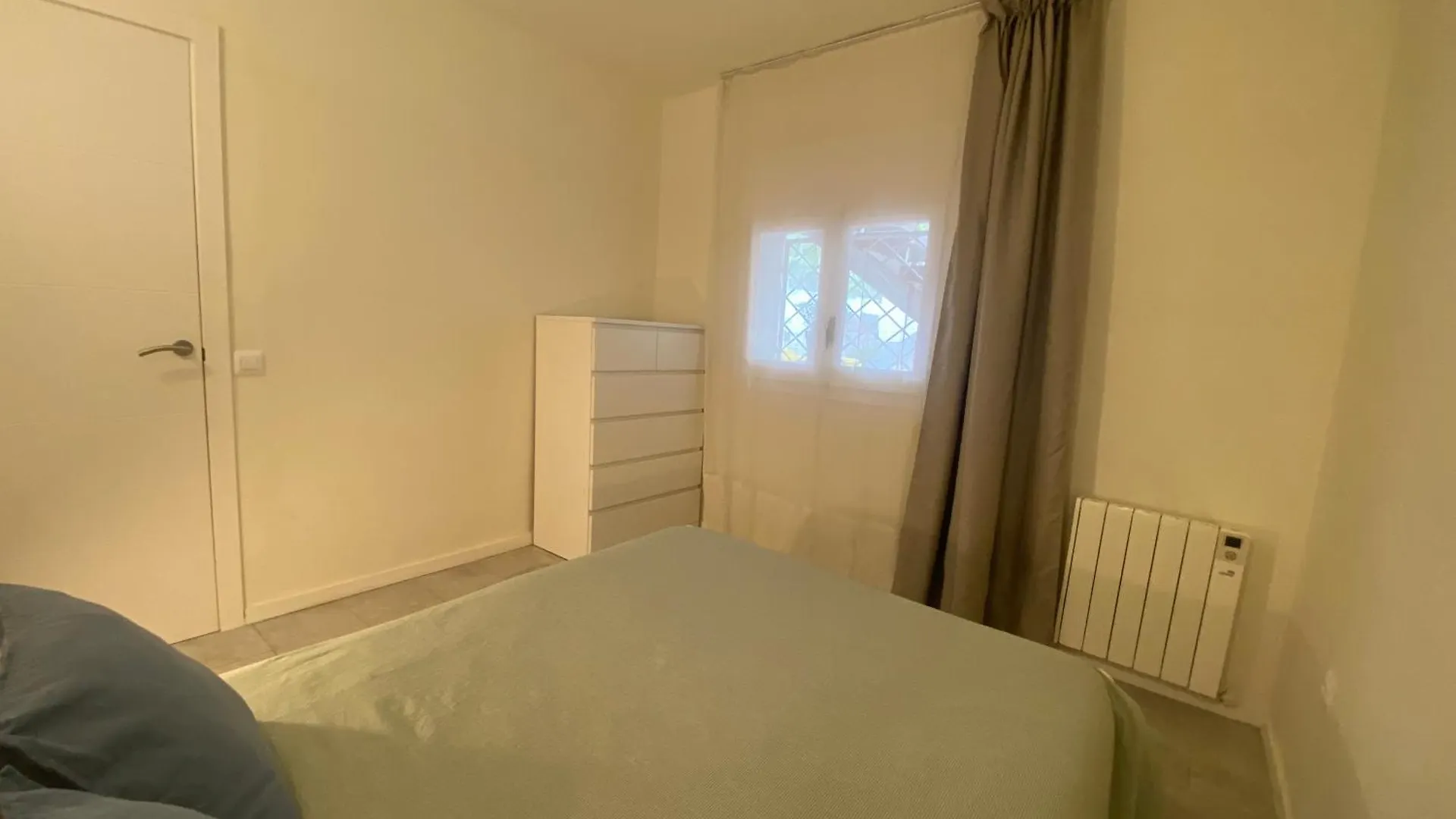 Renovated Apartment 5 Minutes Walk To The Beach Caldes D'Estrach 0*,  Hiszpania